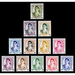 แสตมป์ชุดพระบรมฉายาลักษณ์ สมเด็จพระเจ้าอยู่หัว มหาวชิราลงกรณ บดินทรเทพยวรางกูร (ร.10) (เต็มแผ่น)