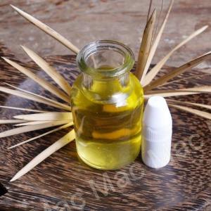 ชุดทำยาดม ผสม น้ำมันเกสรทั้ง 5 (สีเหลืองอ่อน)+หลอดยาดมสีขาว