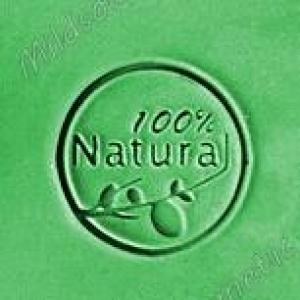 100% NATURAL OLIVE BEE 3.2 x 3.2 CM.