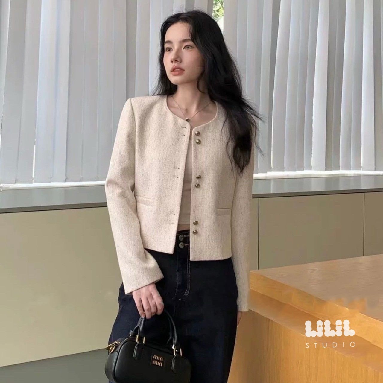 เบลเซอร์Korea style สั่งได้เลยนะคะ ผ้าดูดี cutting เนี้ยบสุด มีซับใน พร้อมส่งค่ะ