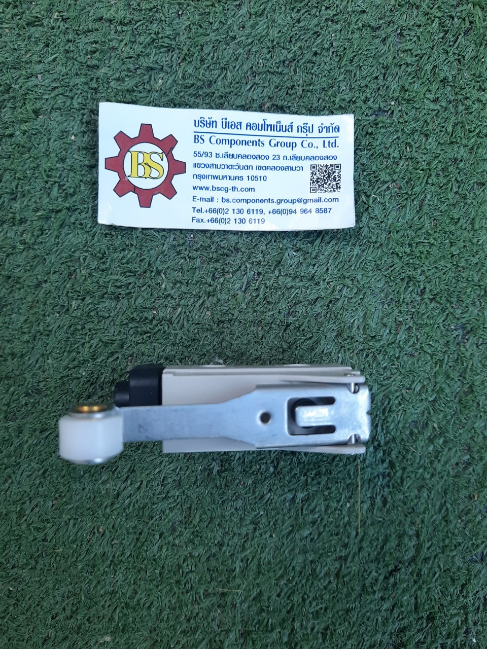 OMRON : Limit sw D4MC-2000