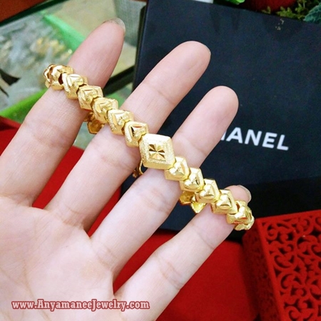 เครื่องประดับทองคำแท้5ไมครอน รุ่นนี้หรูหราไฮโซมาก