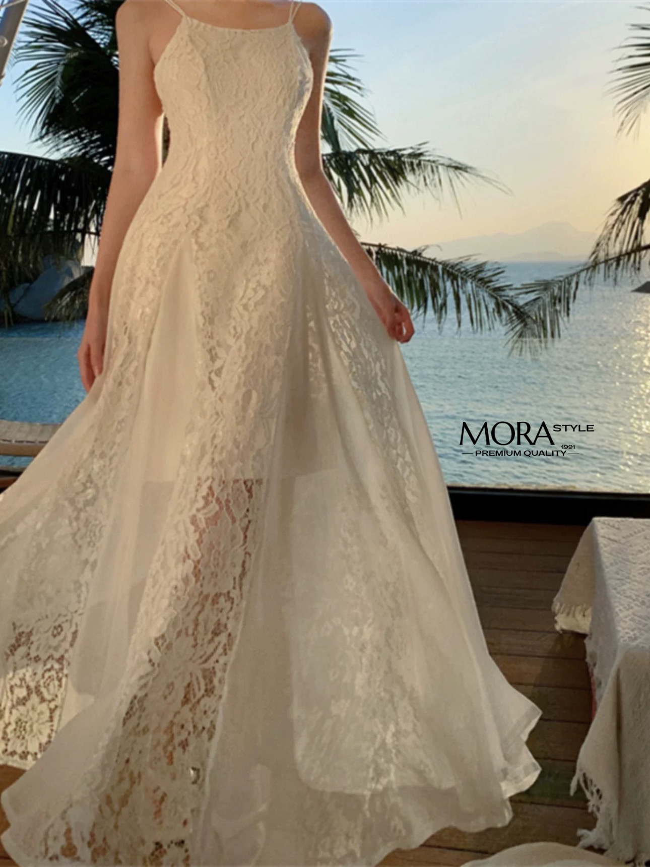 เดรสลูกไม้แต่งซีทรูผ้าพริ้ว ใส่สบาย งานสวยมากกก ใส่เที่ยวทะเล ใส่ออกงานได้หมด เป็นอีกรุ่นที่มีติดตู้ได้ใส่แน่นอนค่าา
