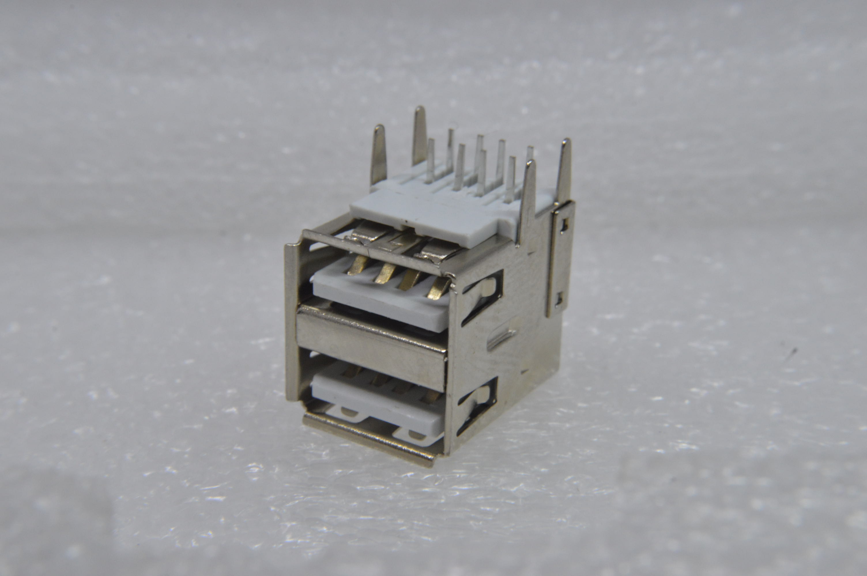 USB2ช่องตัวเมีย