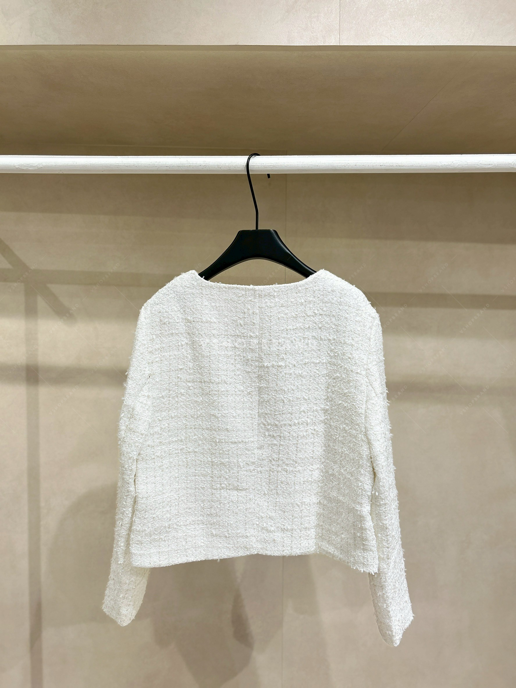 เสื้อคลุมผ้าทวิตกระดุมเพชร กระเป๋าหน้าปักไข่มุก