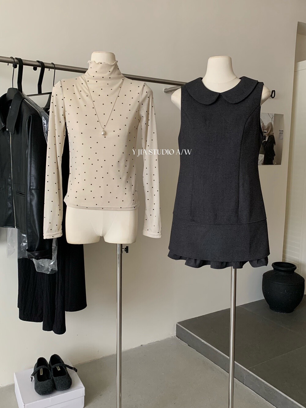 MAYA SHOP 5085# Set 2 pcs เสื้อแขนยาว ลาย polka dot + เดรสแขนกุด คอบัว งานซิปหลัง เนื้อผ้าดี มีซับใน งานสวย