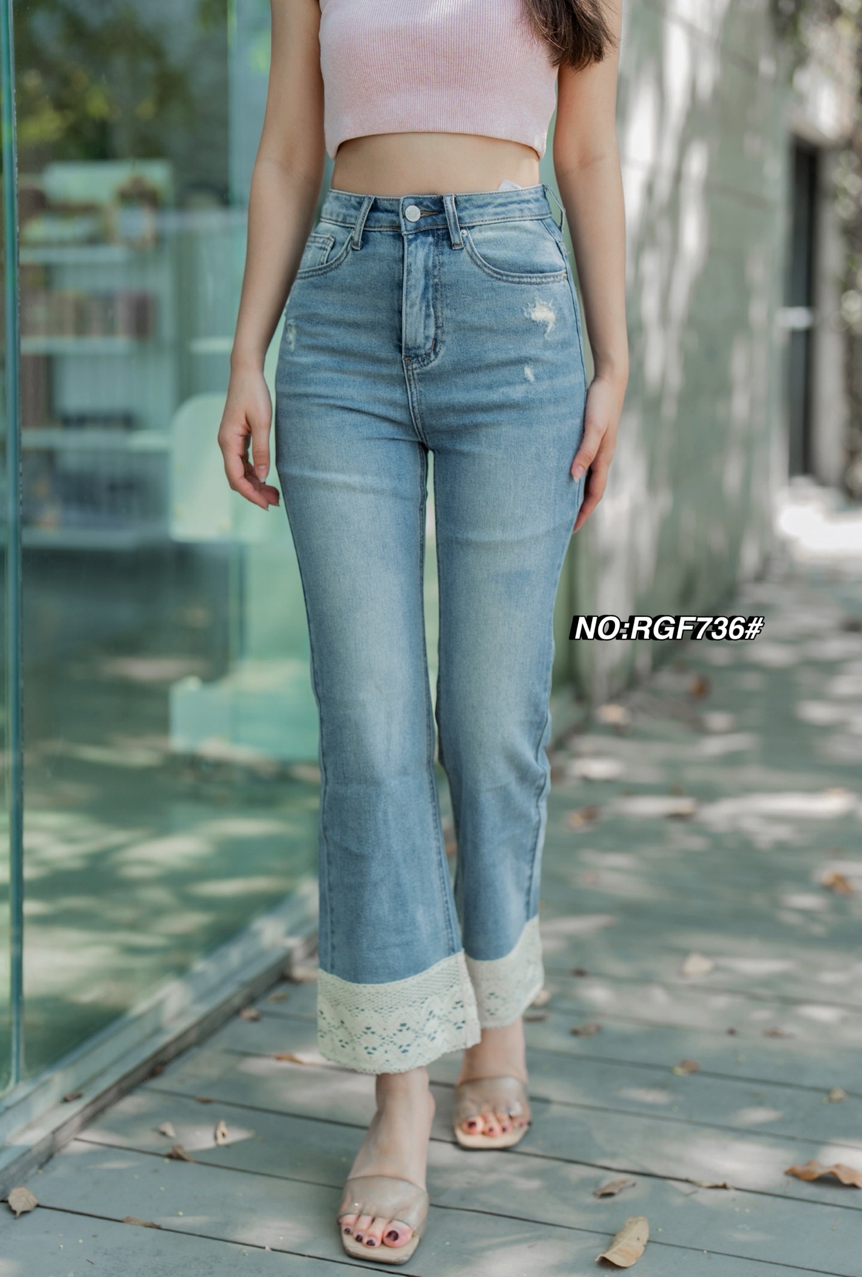 No.RGF736# -กางเกงยีนส์ทรงกระบอก （ผ้ายืด) ปลายขาตัดต่อผ้า two tone style !!! แต่งลูกไม้สีขาว ใส่น่ารักมากๆค่า สวยฮิตสุดๆ ฟอกสีสวยมาก ใส่ทรงสวย ดูมีเชฟสุดๆ