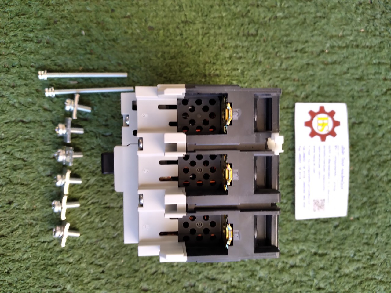 FUJI : MCCB.เบรกเกอร์ BW32AAG 3P 32A