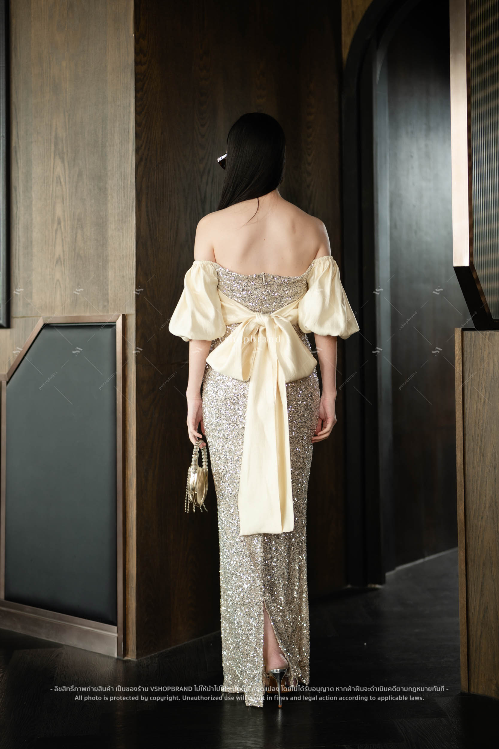 ชุดเดรส Brand : Vshopbrand