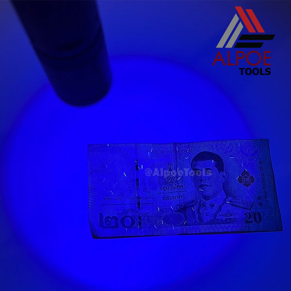 ไฟ UV ไฟสองสี ยี่ห้อ Ultrafire ZJ-516