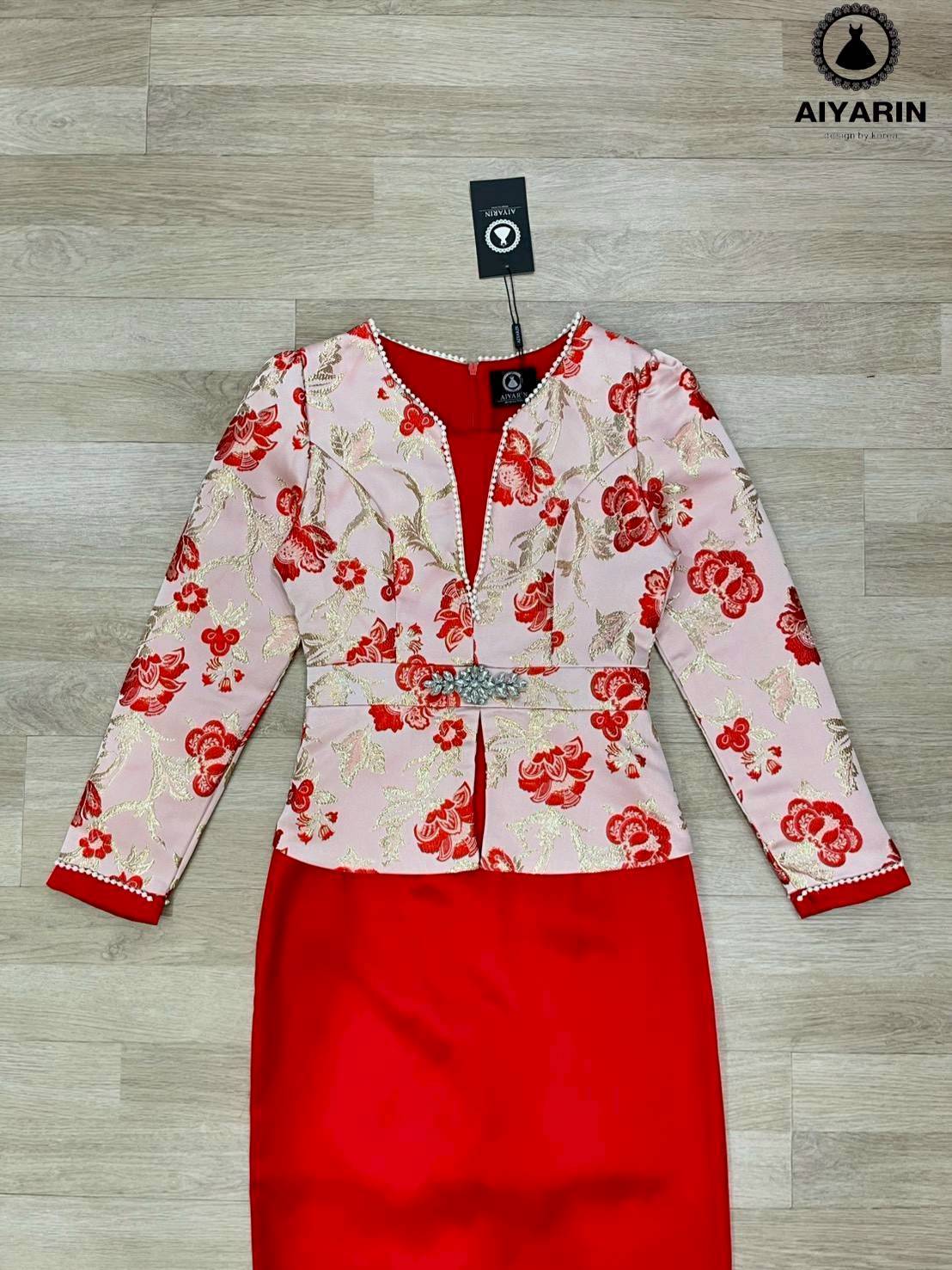 เดรสผ้าทอเนื้อดีมีทรงสวยมั้กๆผ้าหนานิ่มไฮโซสวมใส่ง่ายเเต่งเเนวลูกคุณมั้กๆคะเดรสผ้าทอปักดอกไม้สวยกระโปรงทรงเข้ารูปดูทรงสวยมากๆด้านหน้าเอวตกเเต่งเพชรทำให้ชุดดูเเพงดูเก๋ดูสวยมากๆ