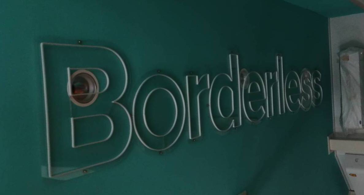 ป้ายไฟนีออนดัด Led Flex แสงสีขาว เส้นไฟ 6mm เดินเส้นคู่