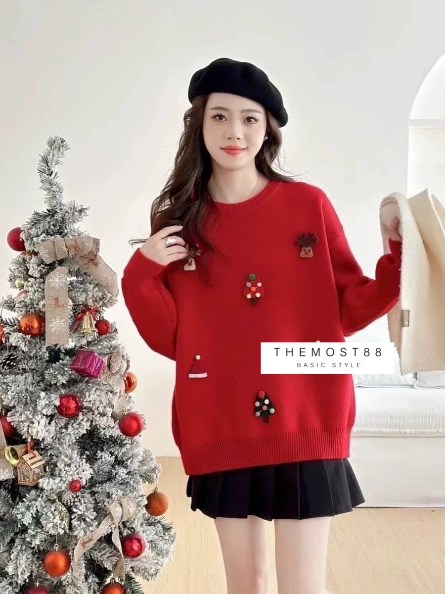 New Arrival knitted christmas sweater long sleeve ⛄️⛄️⛄️ 🎅🏻🧑🎄#ปาร์ตี้คริสต์มาสใกล้มาล้าวแม่จ๋า รุ่นนี้จิ้งๆมาก บอกเลยน่ารักสุดๆ ดีเทลเสื้อแขนยาวไหมพรมผ้าหนานุ่มแน่น เนื้อดีมว้ากกก... มาพร้อมต้นคริสต์มาส