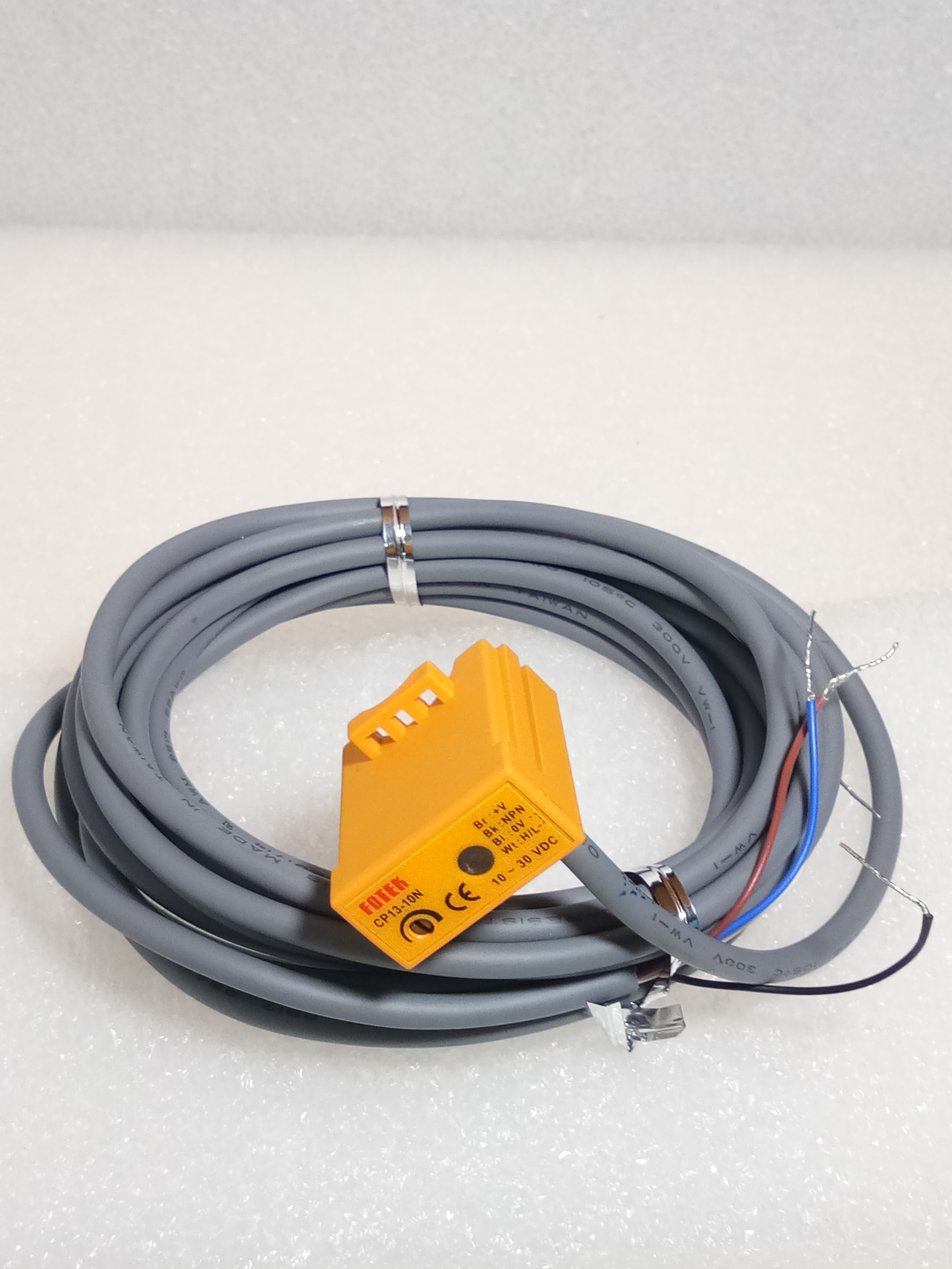 FOTEK: Proximity Sensor CP13-10N