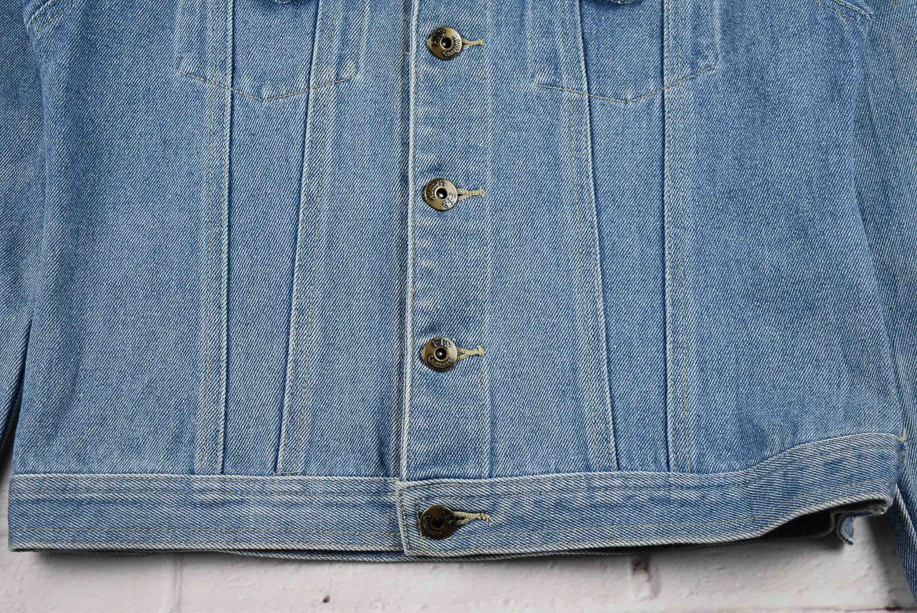 F.T.S. อกจริง 34 ไซส์ S เสื้อแจ็คเก็ตยีนส์ แขนยาว ผู้หญิง ทรงสวยใส่สบาย ใส่คลุมกันแดด