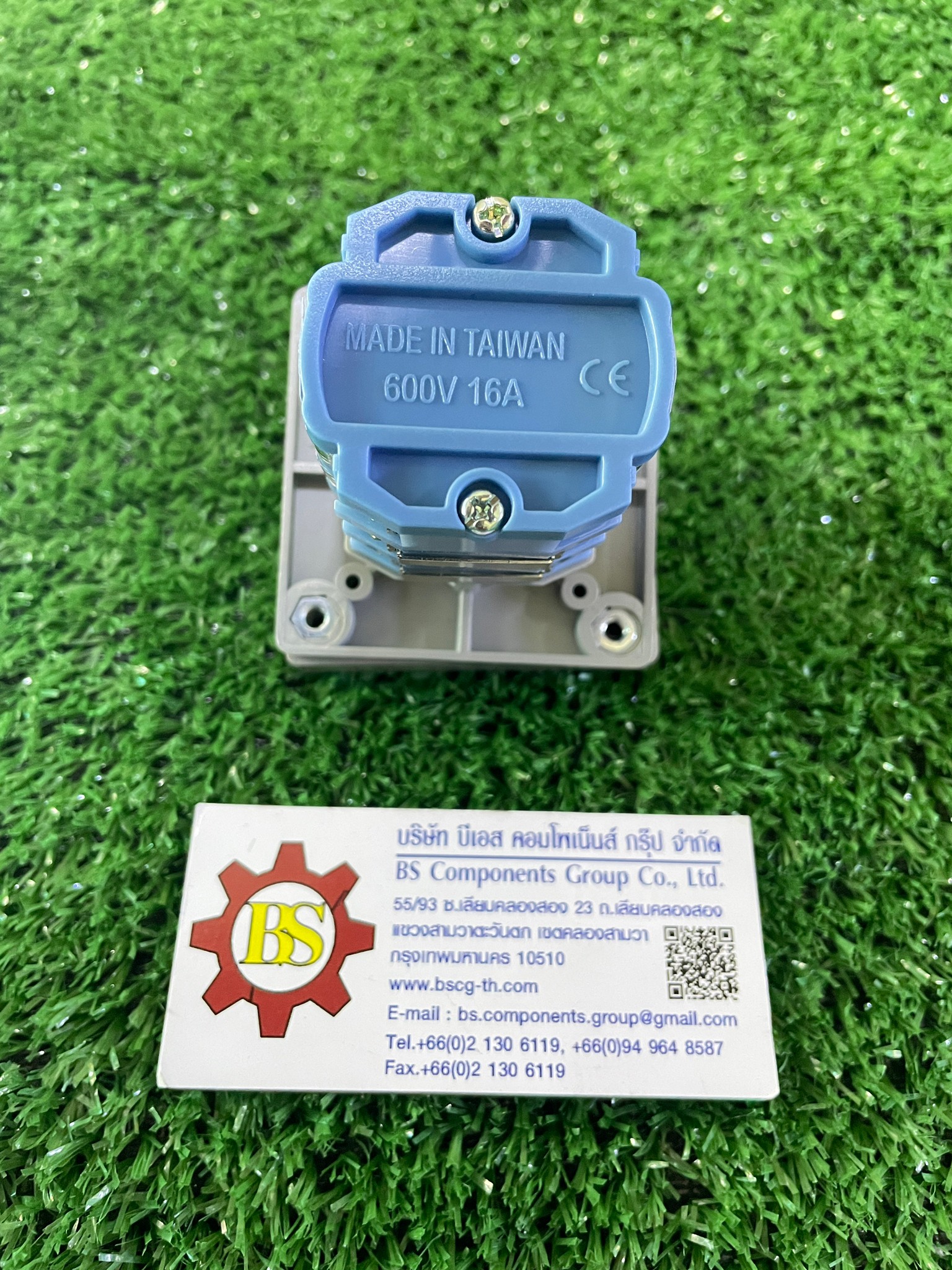 SHINOHAWA : สวิตช์เดินหน้า-หยุด-ถอยหลัง 16A 3ชั้น (61x61mm.)