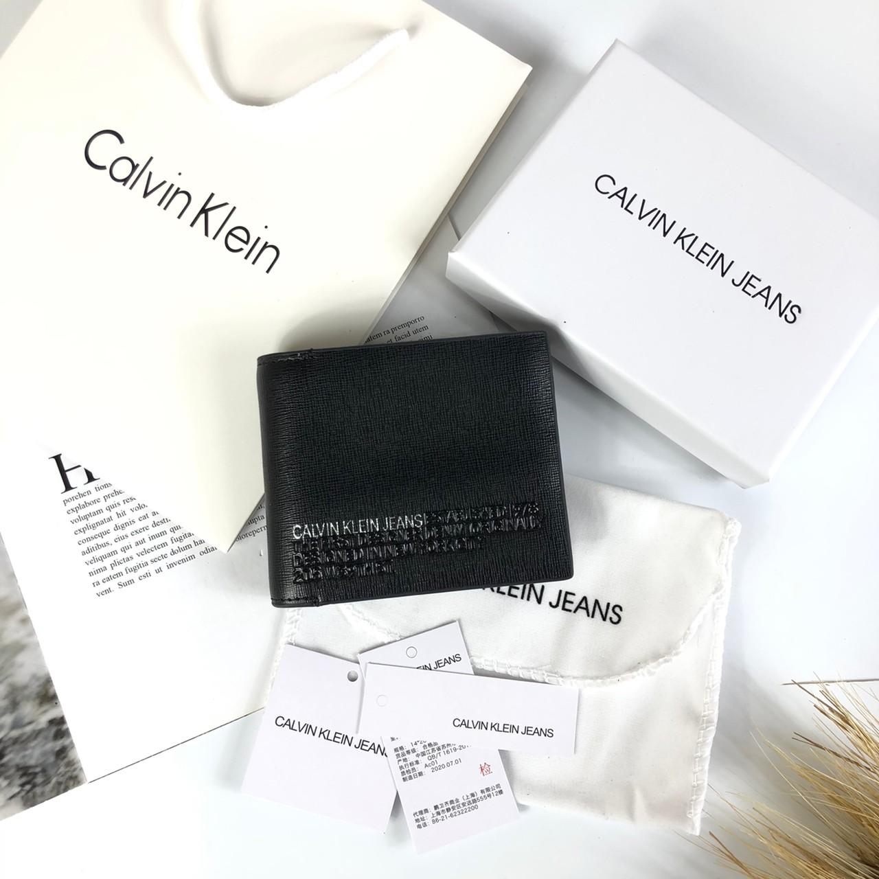กระเป๋าสตางค์ผู้ชายเท่ห์ๆ สมาร์ท แบรนด์เนมแคลวินไคล์นสีดำลายCK Calvin Klein Short Wallet