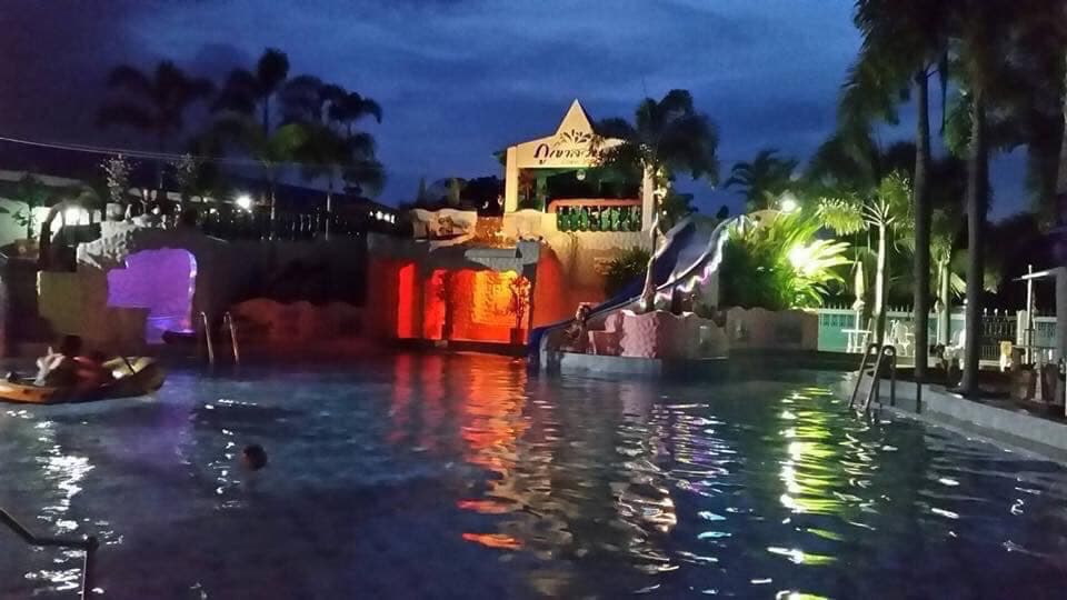 ขายที่ดินพร้อมสิ่งปลูกสร้างบ้านและอาคารห้องเช่าราคาถูก จ.สระบุรีใกล้ ถนนใบพาส ไปโคราชการเดินทางสะดวกสบายเหมาะแก่การลงทุน