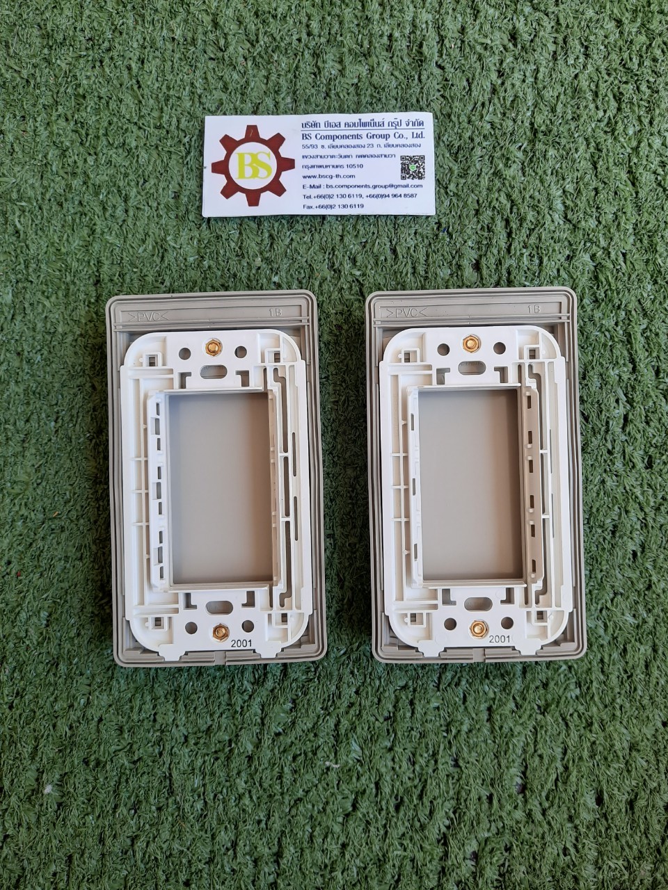 Panasonic หน้ากากกันน้ำ 3 ช่อง WEG7903