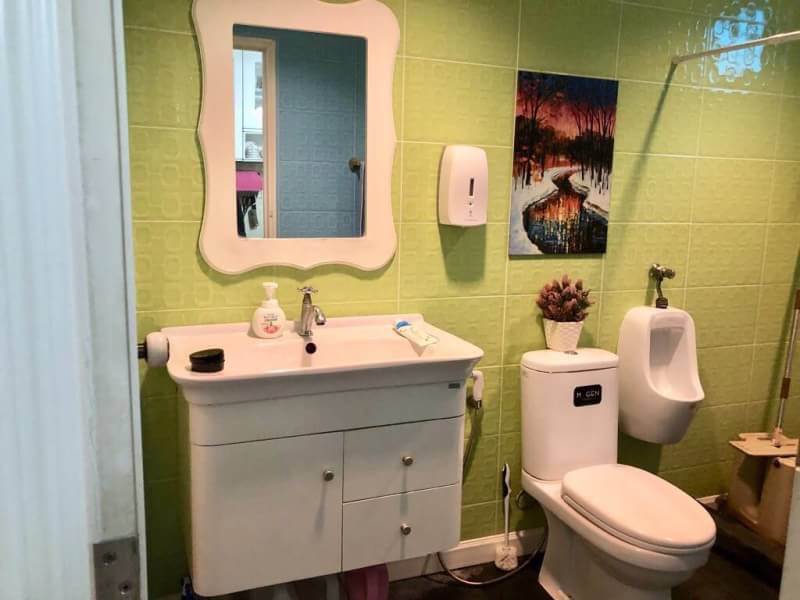 ขายด่วน บ้านเดี่ยวต่อเติมสวยงามทั้งหลัง พื้นที่ 51 ตร.ว ห้องใช้สอย 10 ห้อง ซอยเจริญกาญจน์ ถนนเสรีไทย 41 บึงกุ่ม