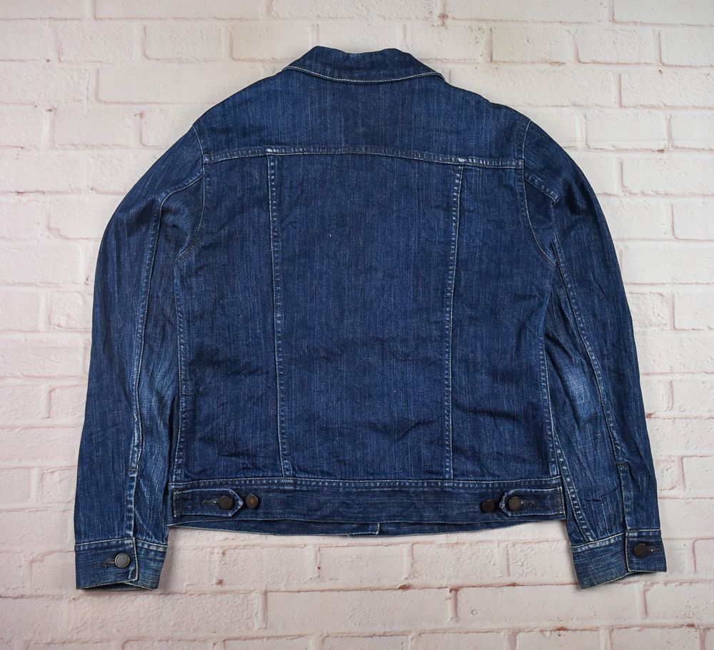 UNIQLO®แท้ อก 38 เสื้อแจ็คเก็ตยีนส์หญิง ยูนิโคล่ สียีนส์เข้ม เสื้อแขนยาว เนื้อผ้าดี