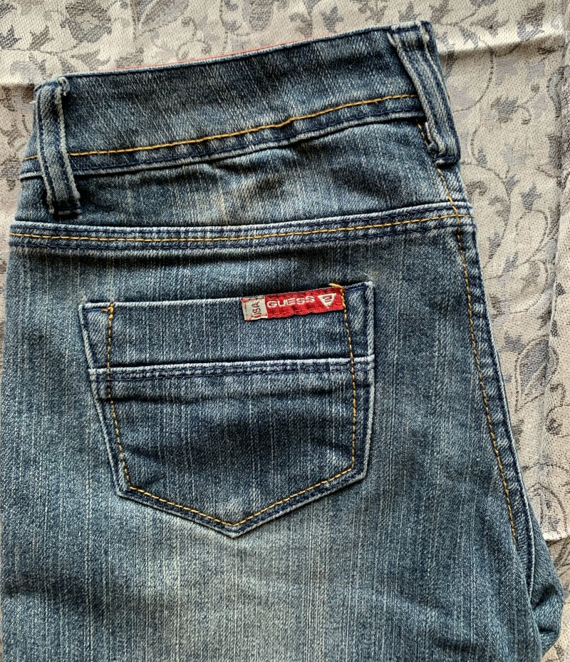 กางเกงยีนส์ผู้หญิง Guess มือสอง Made in USA