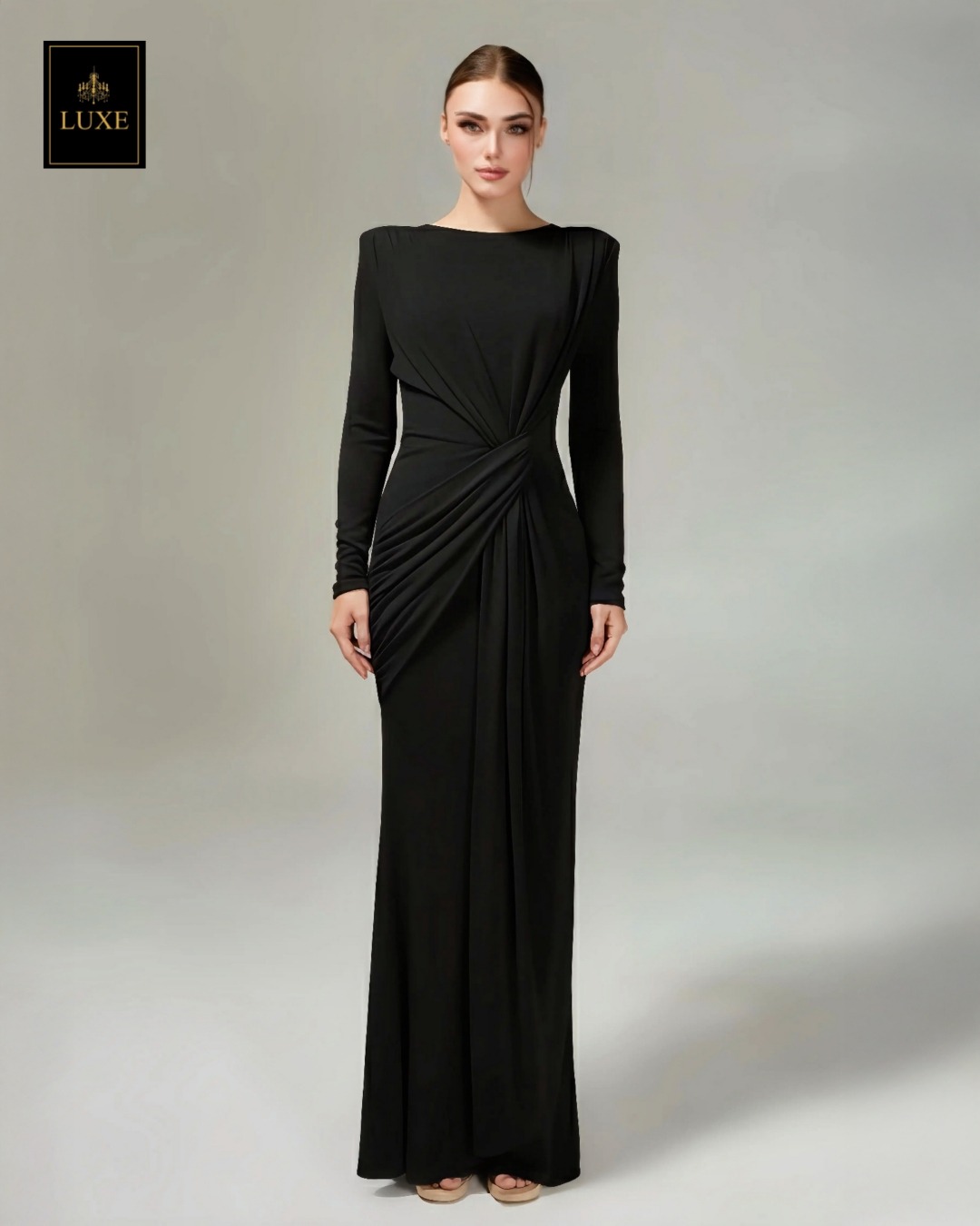 Label : LUXE ☑️แม็กซี่เดรสเสื้อคอกลมแขนยาว เสริมไหล่ กระโปรงยาวคลุมข้อเท้า ☑️ดีเทลจับเดรปและผูกผ้าที่เอว ปล่อยชายกระโปรงลงมาด้านหน้า ☑️ทำจากผ้าคอตตอนโพลีเอสเตอร์ผสมสแปนเด็กซ์ เนื้อนุ่ม ยืดหยุ่นได้สูง ใส่สบายค่ะ