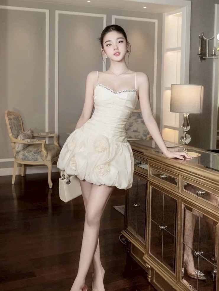 Label :: RAMI-PAPHA(รมิปภา) ชุดเดรส สไตล์สาวเวียด #เสื้อผ้าแฟชั่น #แฟชั่น #ชุดเซต #งานป้าย #รมิปภา #ramipapha