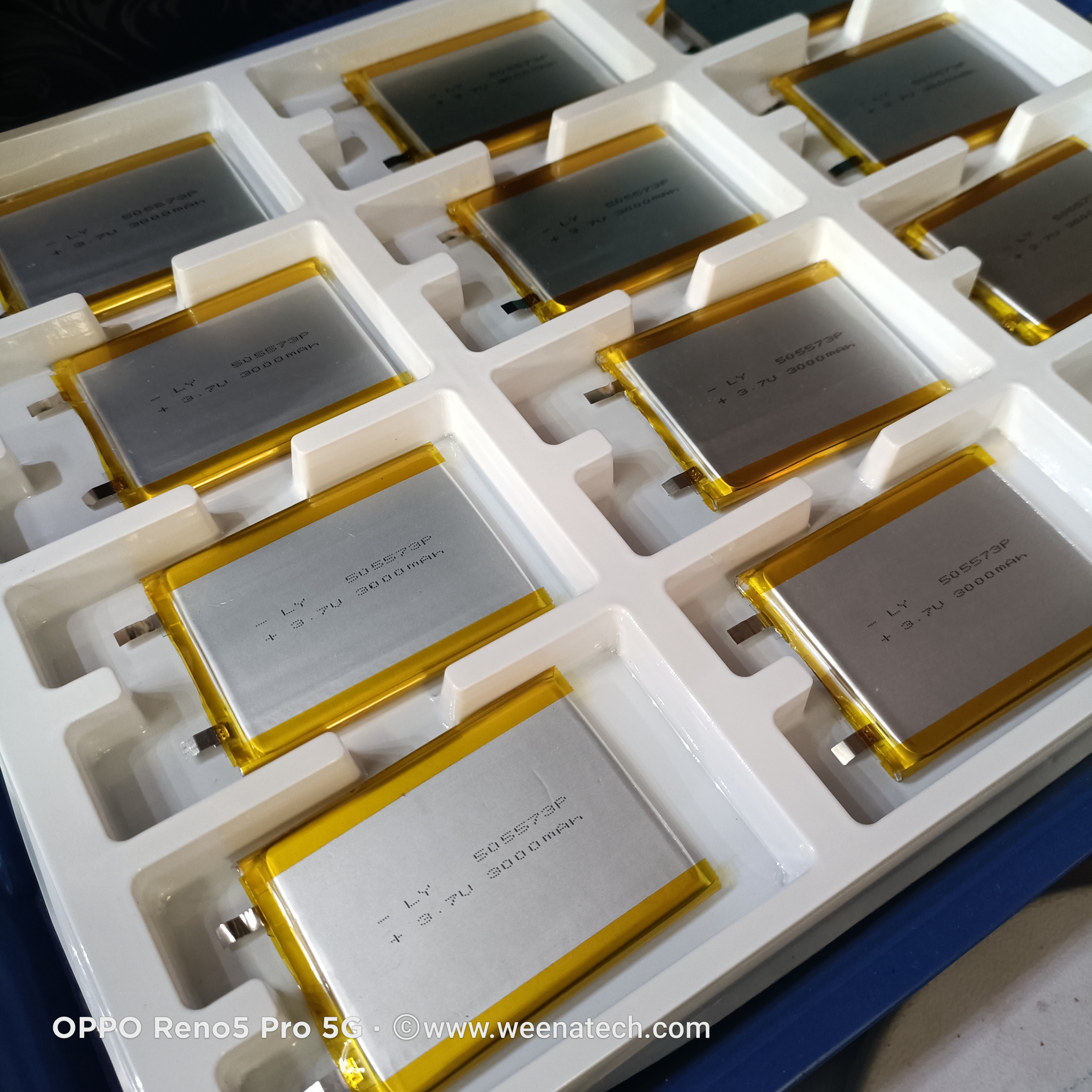 แบตเตอรี่ลิเธียมโพลิเมอร์ 3.7v 4.2v 3000mAh
