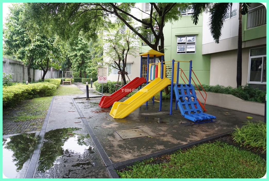 ให้เช่า คอนโด ลุมพินี คอนโดทาวน์ นิด้า - เสรีไทย ขนาด 22 ตรม. ติดถนนใหญ่ เฟอร์ครบ เครื่องใช้ไฟฟ้าครบ มีเครื่องซักผ้า พร้อมเข้าอยู่