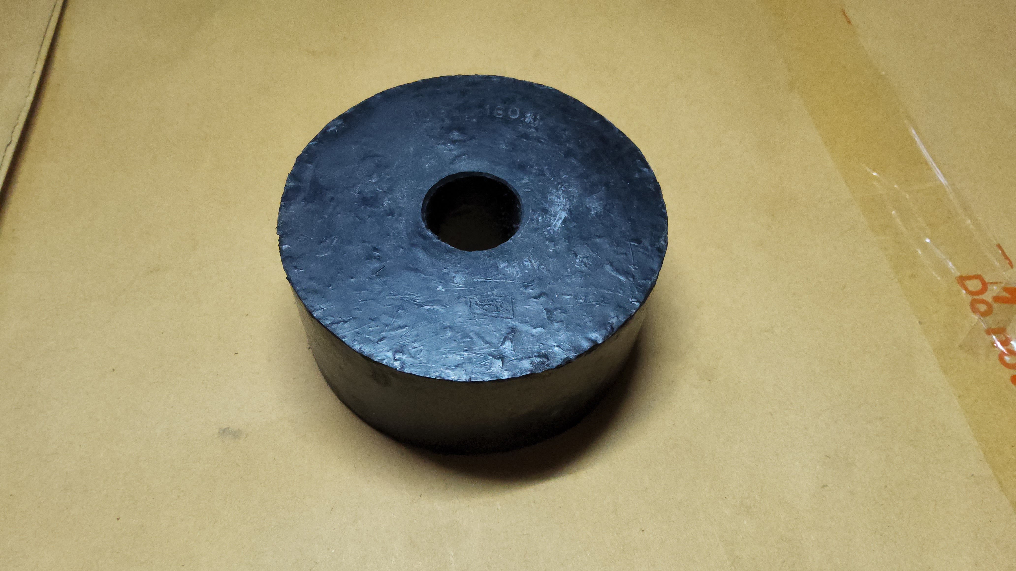 ยางแท่นเก่ง ดัดแปลง - ISUZU TX ตัวใหญ่ ( รู 18 นอก 69 หนา 31 ) 9-54347-059 ตัวละ