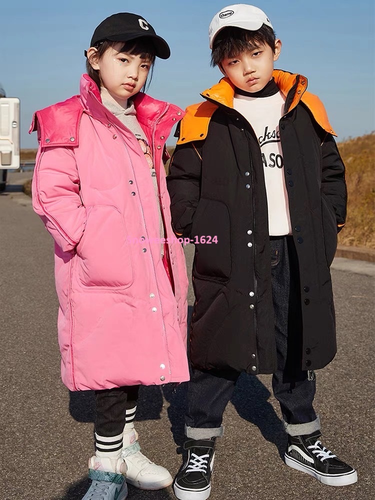 Down Jacket for Kids เสื้อโค้ทกันหนาวเด็กเสื้อกันหนาวใส่ติดลบสำหรับเด็กผู้ชายและเด็กผู้หญิง ใส่กันหนาว กันลม กันหิมะ แต่งปกคอสูงพร้อมหมวกฮู้ดสีสันสดใสมี 4 สี ไซ 120 cm ถึง 170 cm