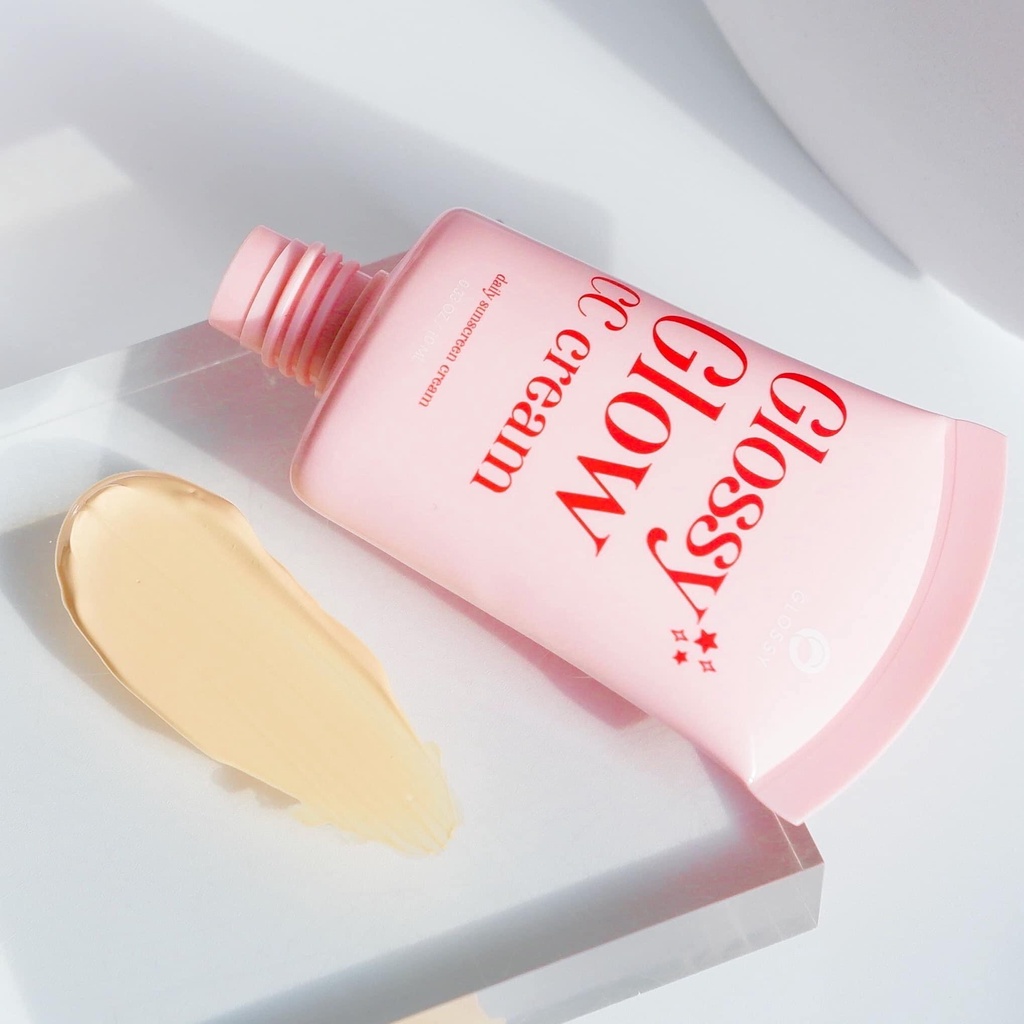 GLOSSY GLOW CC CREAM UVA/UVB SPF50 PA+++ กันแดด กลอสซี่โกลว์