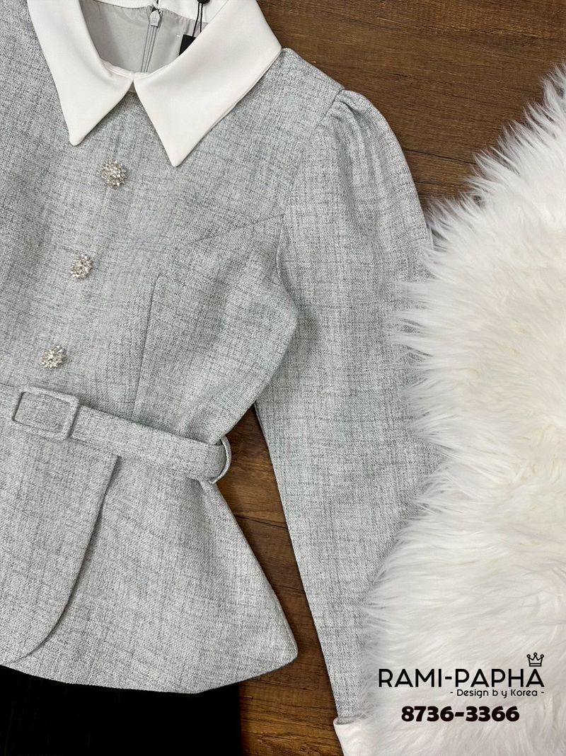 Label :: RAMI-PAPHA(รมิปภา) เซตเสื้อแขนยาวสีสวยผู้ดีมากๆค่าา เนื้อผ้าเกรดพรีเมี่ยม ดีเทลแต่งปกและปลายแขนสีขาว ตัดกันสวยหรู แต่งกระดุมหน้าสวยหรู มีฟองน้ำ ซับในอย่างดีทั้งตัว ซิปหลัง **เนื้อผ้าดีสวมใส่สบาย