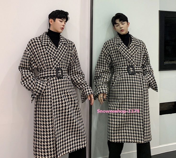 เสื้อโค้ทผู้ชายลายสก๊อต สไตส์วินเทจอังกฤษ ทรงโอเวอร์ไซส์ ผ้าวูลตัวยาวซับในหนาแต่งเข็มขัดเข้ารูป ขนาดรอบอกถึง 50 นิ้ว