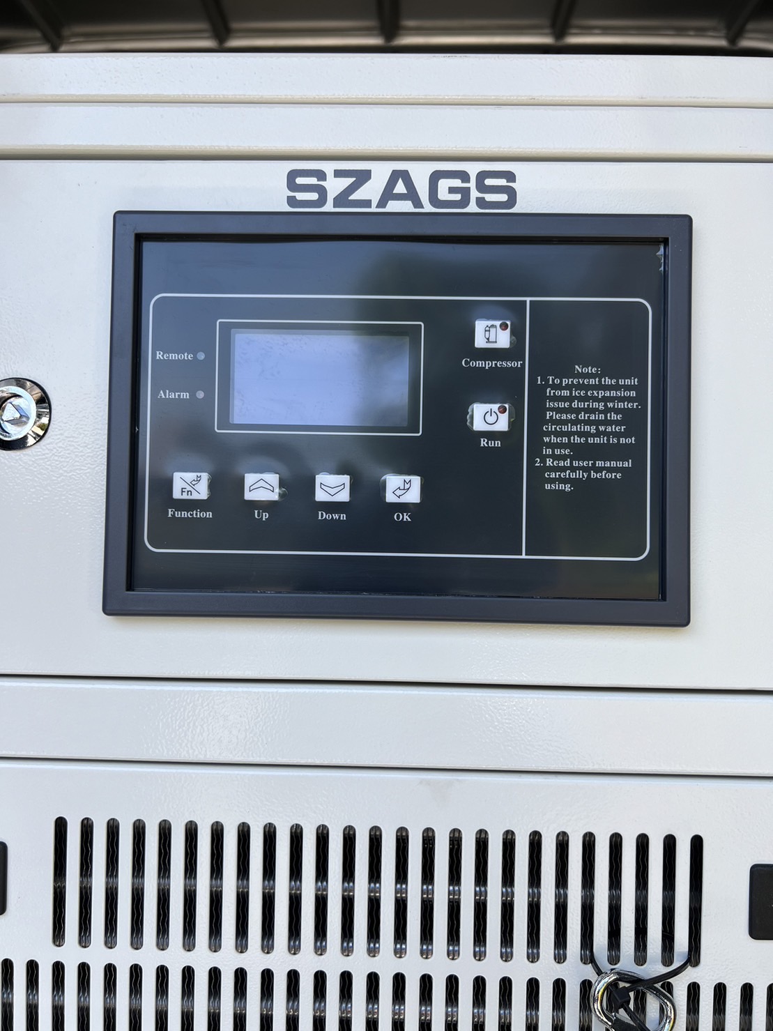 SZAGS : AIR COOLED INDUSTRIAL CHILLER No. AC-1