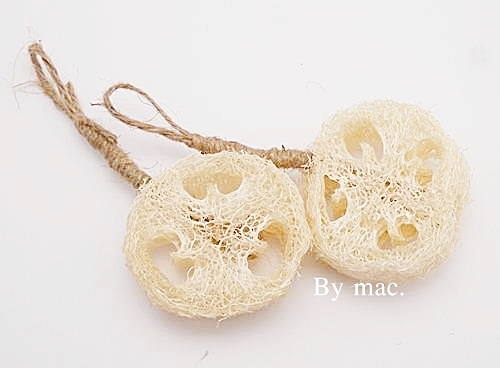 (สินค้าหมดชั่คราว)ลูกบวบกลมสปาแขวน ศก.2-3 นิ้ว หนาประมาณ 2 ซม