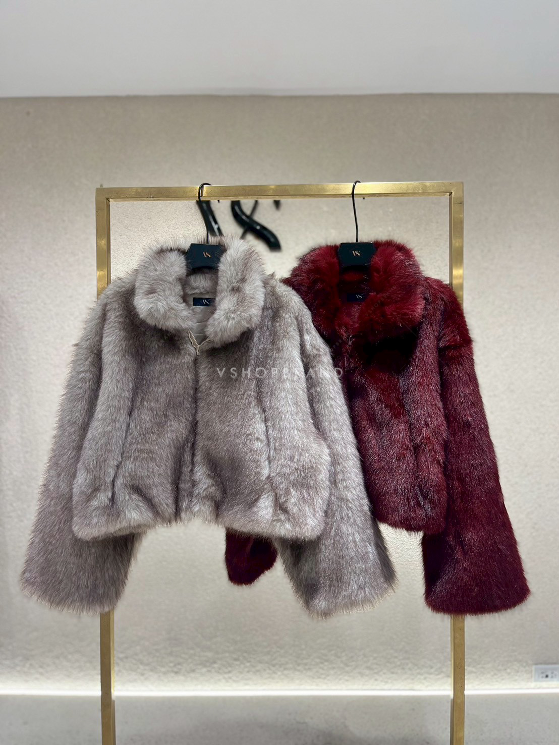 เสื้อคลุมขนเฟอร์ซิปหน้า