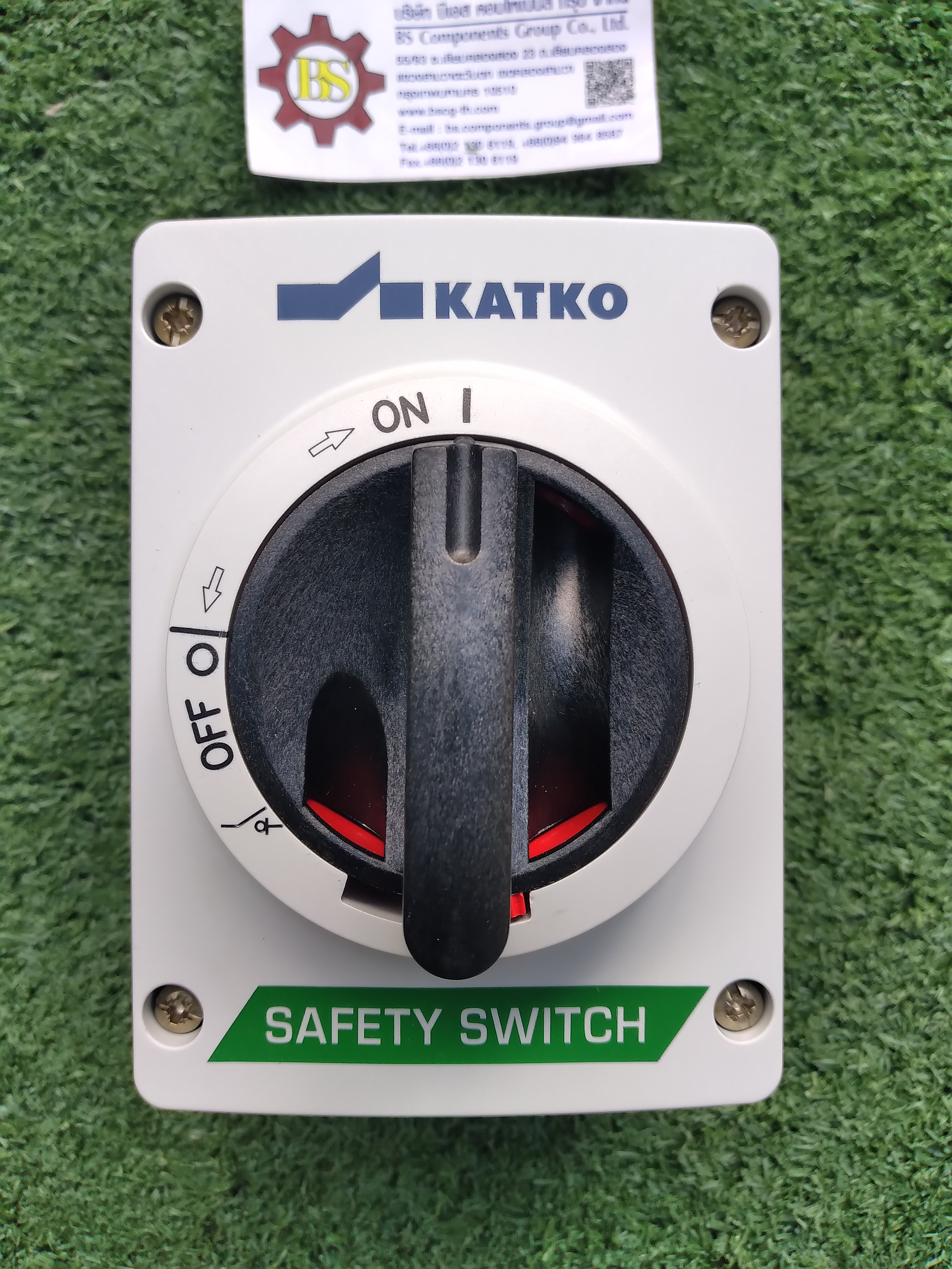 KATKO : SAFETY SWITCH KEM310U (เทา/ดำ) 3P 10A