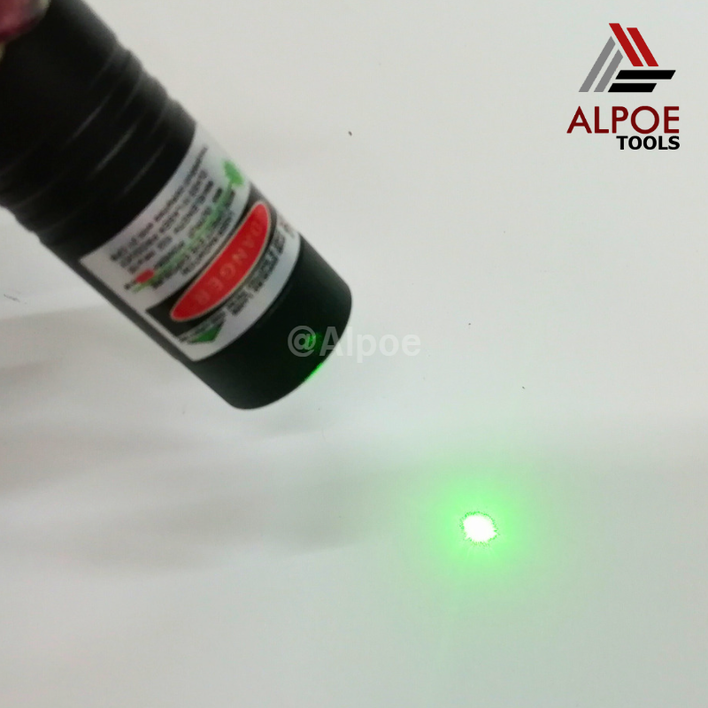 เลเซอร์แรงสูง (แสงสีเขียว / แสงสีแดง) มีตัวล็อค พร้อมอุปกรณ์ชาร์จ รุ่น Laser303