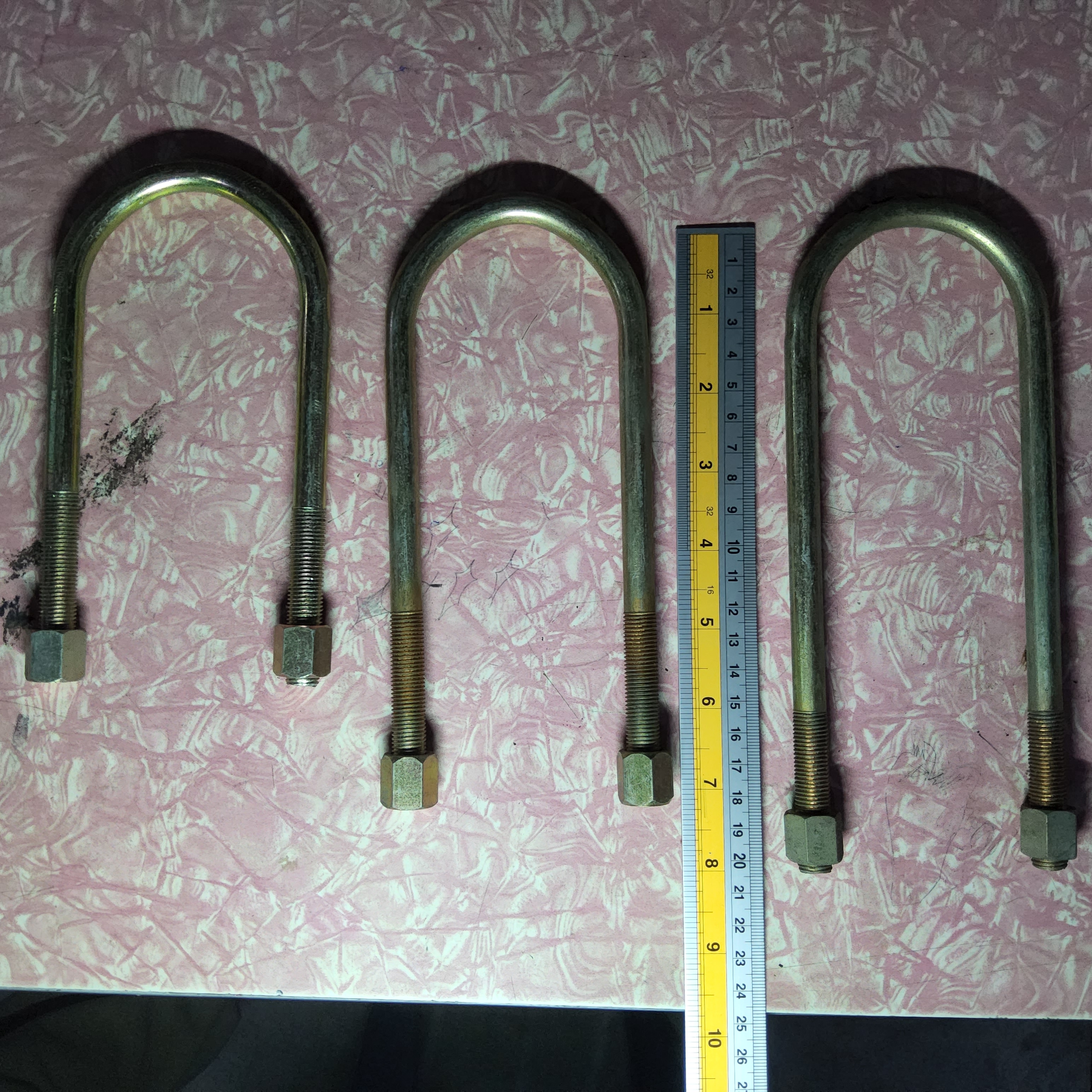 สาแหรกแหนบ หน้า หลัง รถจี๊ป JEEP CJ5 CJ6 จิ๊ป เล็ก จิ๊ปวินลี่ cj5 - 6 ขนาด 3/8 " ( 10 มม. เบอร์เทียบ ) กว้างใน 2 - 9/16 " ( 65 มม ) ยาว 6" ตัวละ