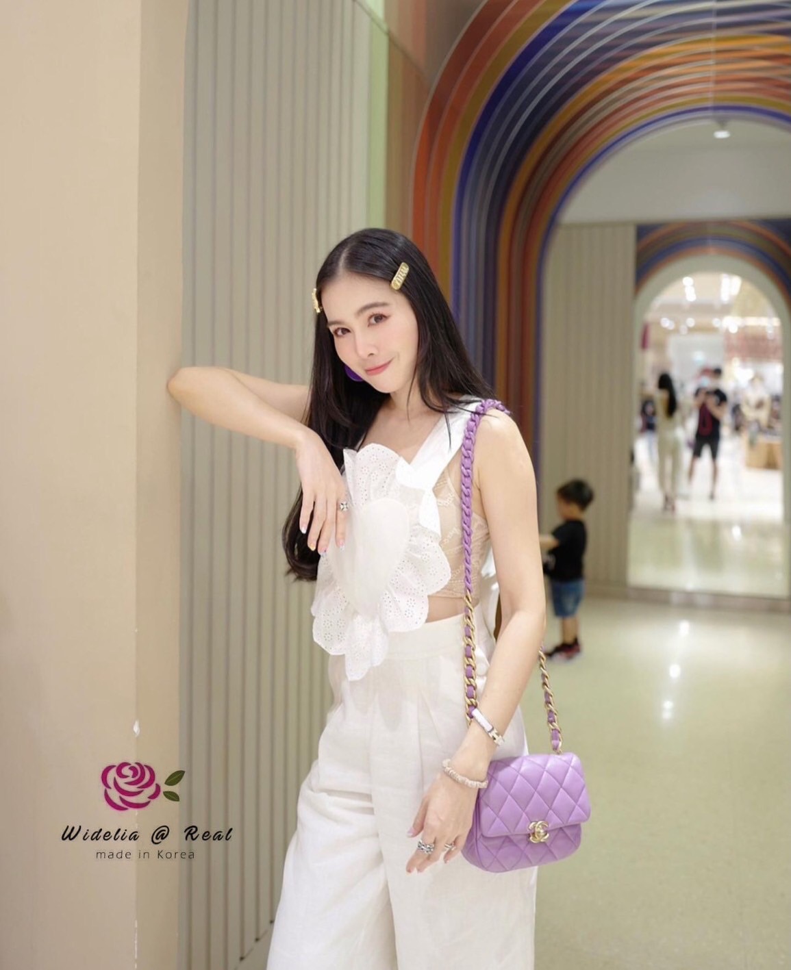 Set เซ็ตจั้มสูทขา 5 ส่วน ทรงสวยเนื้อผ้าอย่างดี ช่วงอกเก๋ไก๋ด้วยระบายหัวใจปักฉลุลายสวยเก๋ ท่อนขาทรงตรงขากระบอกปลายขาต่อชิ้นผ้าปักฉลุลายเก๋ มาพร้อมกับเสื้อยืดเนื้อผ้า Cotton เนื้อนุ่มอย่างดี งานเทียบเท่า 1:1 งานทรงสวยใส่แล้วหุ่นดี แนะนำเลยจ้า รับรองใส่ออกมา