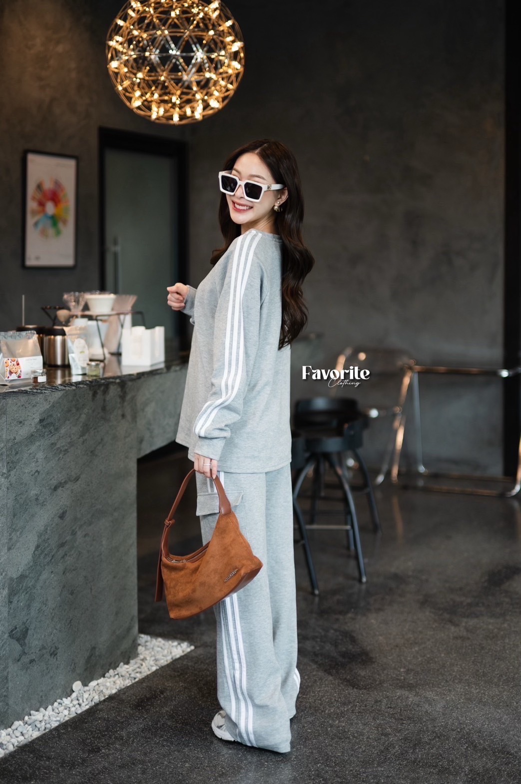 Set เสื้อแขนยาว+กางเกงคาโก้❣️ Set เสื้อยืดแขนยาว ดีเทลแต่งแถบข้างเท่ห์ๆ มาพร้อมกางเกงขายาวเข้าชุด ดีเทลกางเกงแต่งกระเป๋าคาโก้ เอวยืดตามตัว งานผ้ายืดนุ่มเนื้อดีใส่สบายมาก