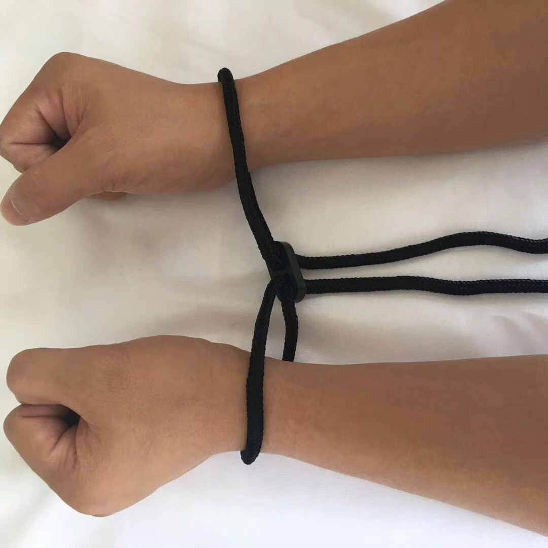 สายรัดข้อมือเพื่อการจับกุม สายรัดบังคับ