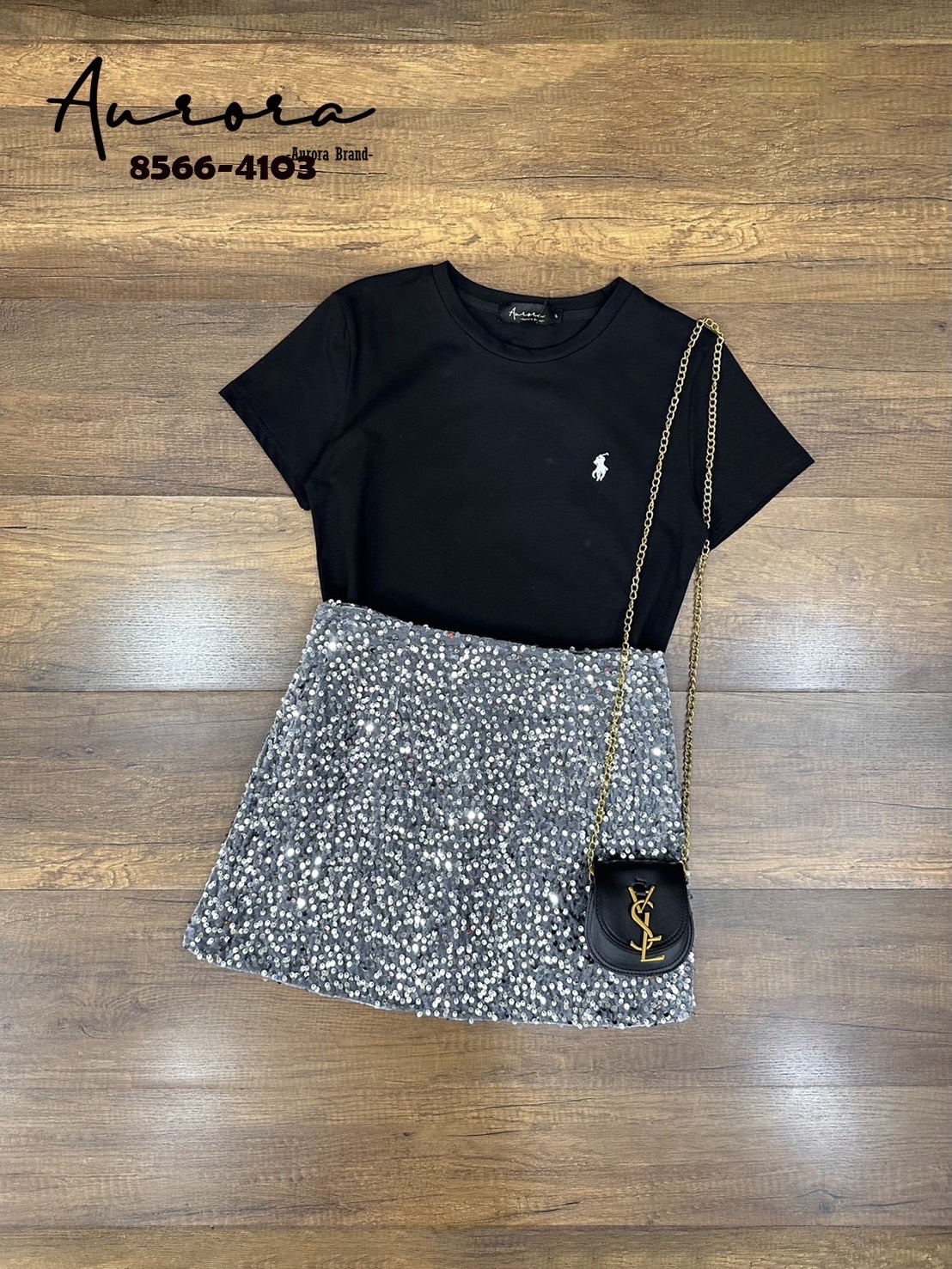 Setเสื้อยืดหยุ่นอย่างดี ใส่สบายๆ (เสื้อทรงสวม) +++มาพร้อมกระโปรงวิ้งวับโทนหรูหรา(ซับในกางเกง) ที่แมชกันได้อย่างลงตัว มีซับในกางเกง มีซิปหลัง +++ มาพร้อม กระเป๋า