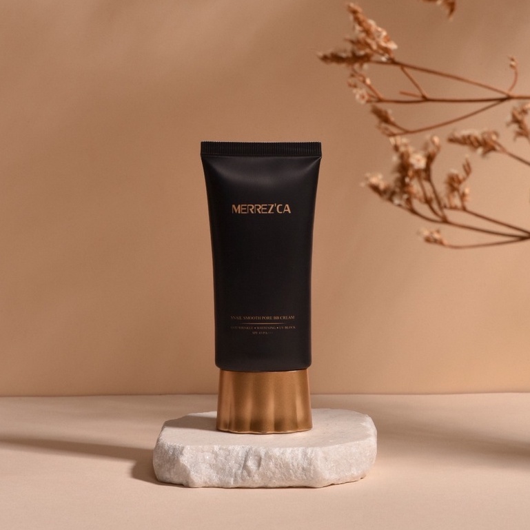 Merrez'ca Snail Smooth Pore BB Cream 50 ml เมอร์เรก้า บีบีหอยทาก 50 มิลลิลิตร(หลอด)