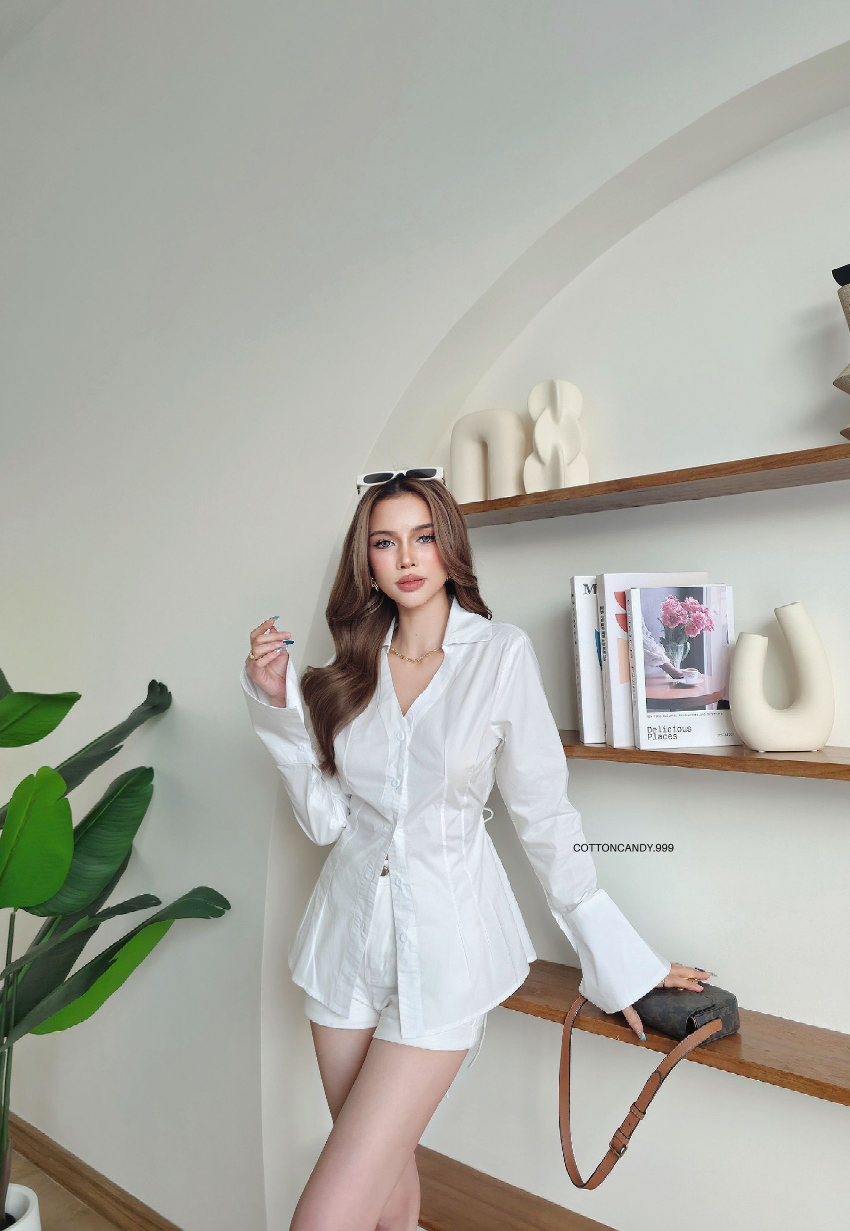 เสื้อเชิ๊ตล่าสุด งานสวย แพทเทิลเป๊ะปังสุดๆ ผูกเข้สเอว ใส่แมทแบบจึ้งๆ ผ้าคอตตอนนำเข้าเนื้อดีพรีเมี่ยม ใส่เริ่ดแน่นอนคร่าาา