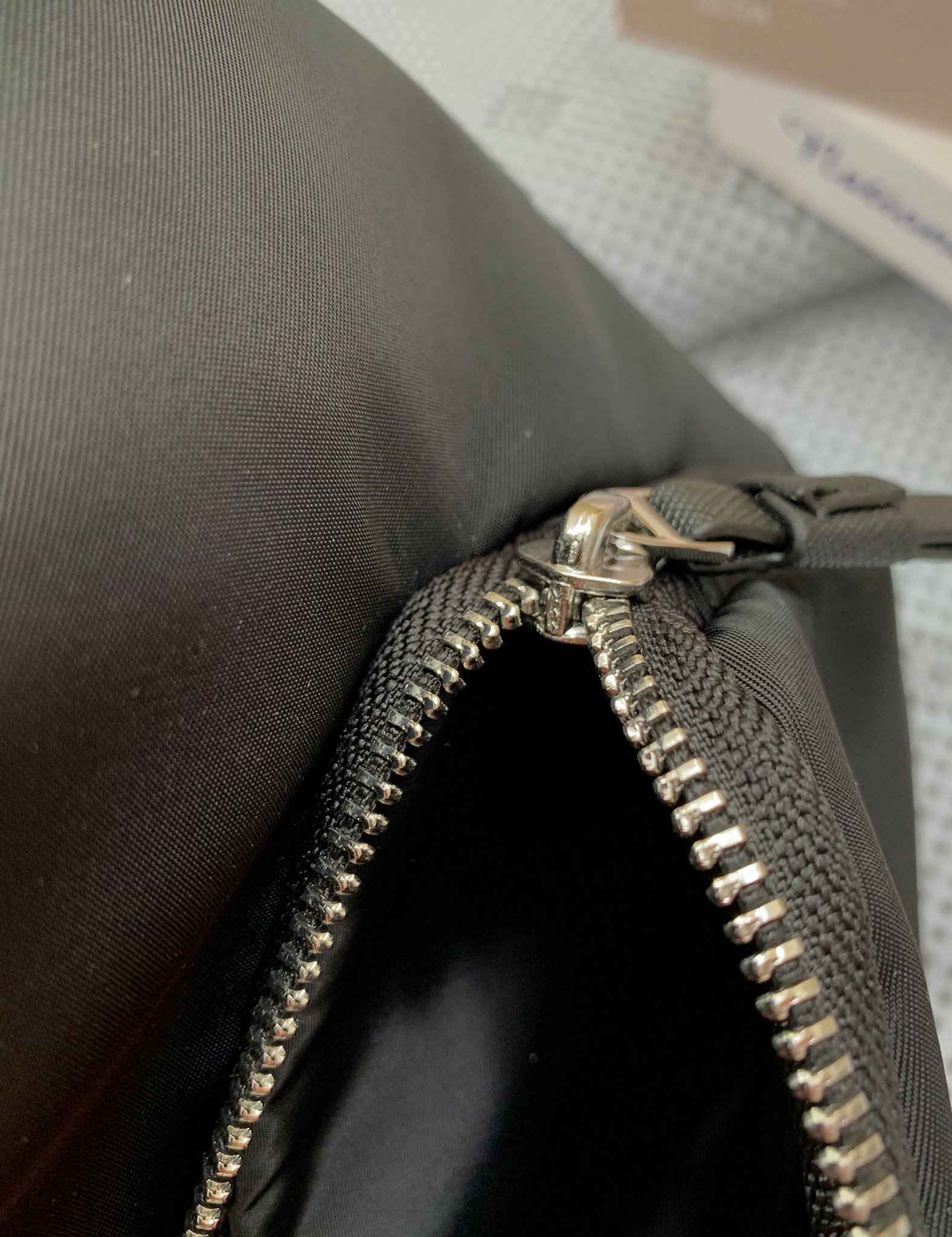 กระเป๋าสะพายไฮโซแบรนด์เนมทอรี่เบิร์ชทรงบัคเก็ตขนมจีบ TORY BURCH VIRGINA BUCKET BAG(134652)