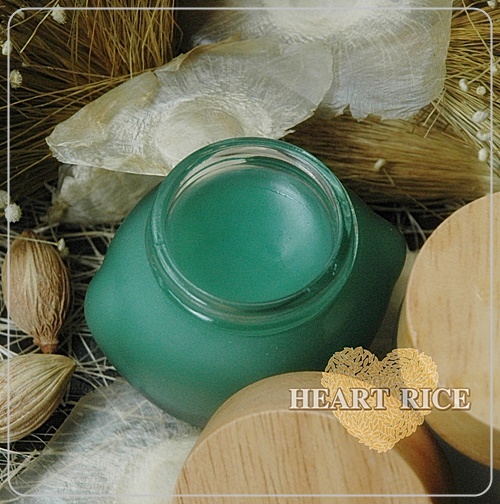 Lemongress Spa Blam / Essential Balm ยาหม่องสปาสมุนไพร สูตรผสมตะไคร้ Spice Aromatic สดชื่นคล้ายกับมะนาว ผ่อนคลายร่างกายและจิตใจ