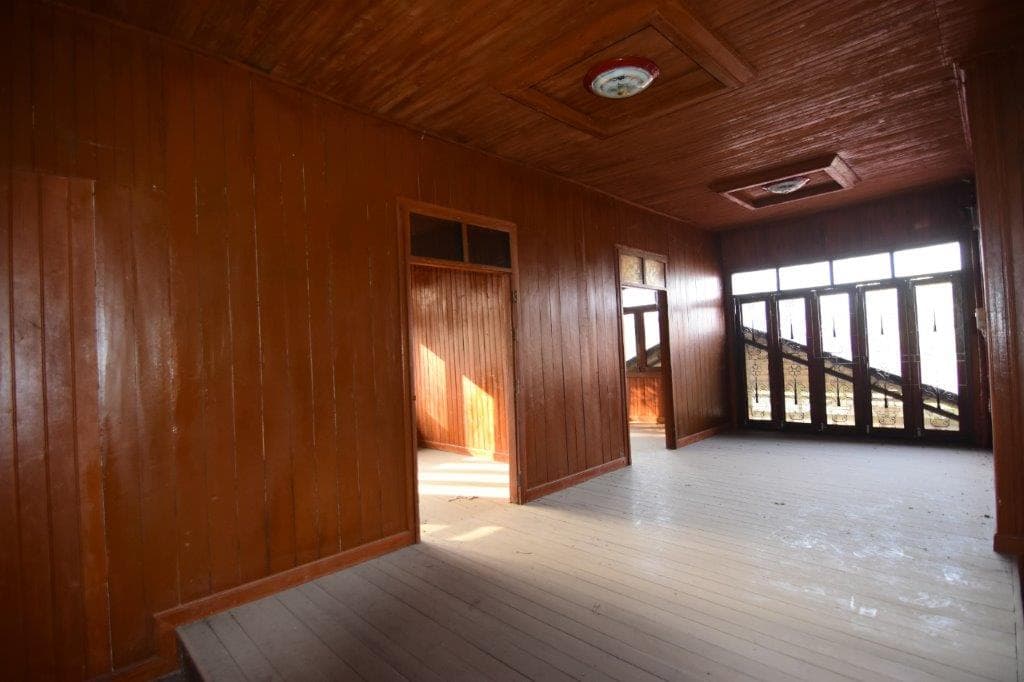 ด่วนขายบ้านพร้อมที่ดิน 1 ไร่ราคาถูกที่สุดพร้อมเข้าอยู่ใกล้ถนนใหญ่ 350 เมตร ใกล้ธนาคารออมสินเด่นชัย 528 เมตร